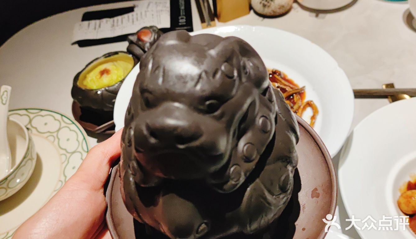 我给李雪琴当成都人脉｜SKP游园惊梦，SKP卷0元吃！