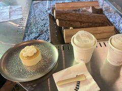 -J Create城市露营咖啡·简餐·宠物(上海动物园店)