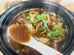 -闫家驴肉老店(华电一校店)