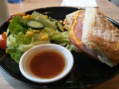 -必胜客(阿罗海店)