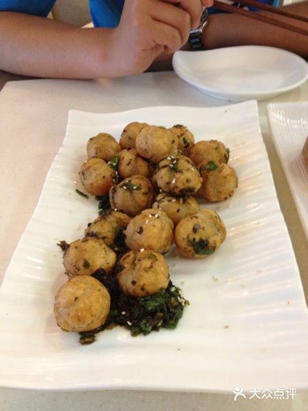 蜜桃餐厅(朝阳大悦城店)毕节酸菜炒汤圆图片