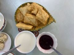 包尔萨克-伊宁伊香酥油奶茶馆