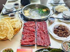 -三亚荣达餐厅潮汕牛肉火锅(网枝村分店)