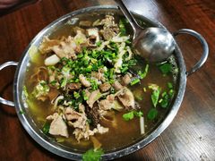 特色跷脚牛肉小锅-正宗苏稽毛哥跷脚牛肉总店