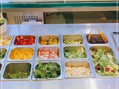 自助取餐区-橙食派沙拉(滨海伊势丹店)