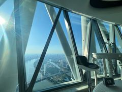 -广州塔卢特斯法国旋转餐厅