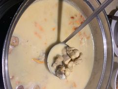 -煲大王猪肚鸡·椰子鸡火锅(红谷滩万达店)