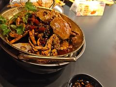 -肥肥虾庄·金牌油焖大虾(杨园滨江时代walk店)