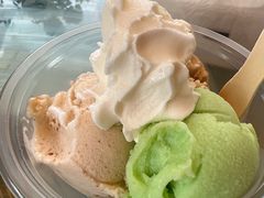 -古老冰山特色冰淇淋店(艾提尕尔店)
