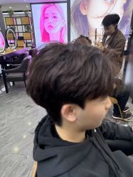 -藤野造型烫染·漂发