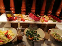 -锦厨国际自助餐厅 · 云端景观 (昆明索菲特大酒店)