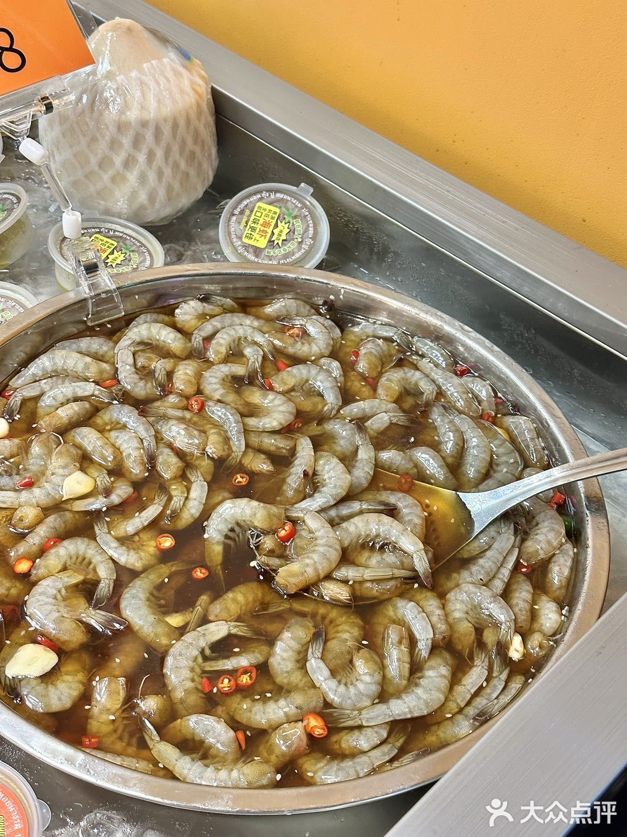 广州江南西！！好吃的泰式生腌！好爱生蚝！