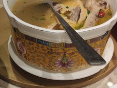 野菌土鸡汤-王府井酒店(金桥港湾店)