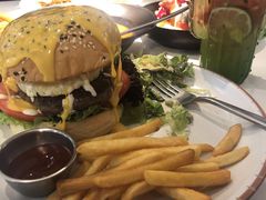 -阿妮叶李(光谷世界城店)