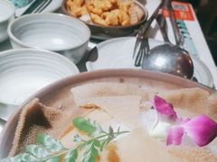 -喃喃椰·糟粕醋·椰子鸡火锅(七堡花园店)