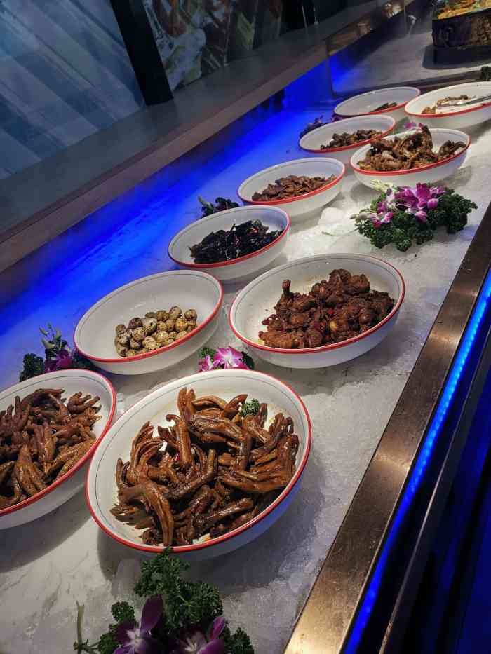 花果园空中餐厅牛皇叔自助烧烤-"一家菜品并不算丰富的自助餐,真的,一