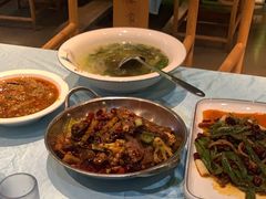 -阳光院坝小龙虾(红牌楼店)