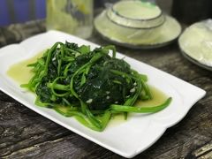 -美味海鲜大排档(明发美食地标店)