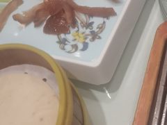 -海派美食·家宴海鲜青岛菜·石锅鲽鱼头(东方城店)