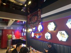 -沪小胖·小龙虾·蓝龙王(八佰伴店)