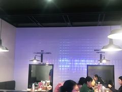 大堂-吕氏疙瘩汤·新派鲁菜(东城万达广场店)