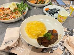 -Kub Kao Kub Pla (Terminal21)