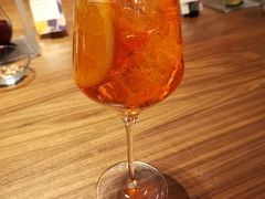 -Helens海伦司(昆明路店)
