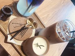 -ZING COFFEE 镜咖啡