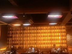 -何师烧烤Pro ·江湖川菜·小龙虾·精酿(太古里旗舰店)
