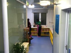 -子木乐园婴儿游泳馆(水晶港店)