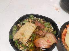 腊肉-屋头串串(新街里店)