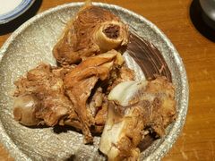 -95号酱骨·一块豆腐(展春园西路店)