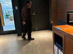 -星巴克(杭州湖滨银泰E区店)