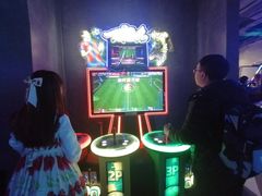 -世代星球·保龄球·镭战真人CS·团建(杨浦店)