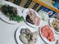 -尚品海鲜肥牛自助火锅(湖明店)