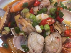 -老闵田螺馆·南昌特色小炒(梦时代店)