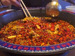 -何师傅美蛙鱼头(汉街店)
