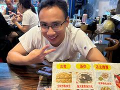 -黄老伯的海蛎煎