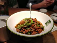 -费大厨辣椒炒肉(万家丽一店)