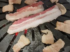 -万兴佳烤肉·长白山老味道(宏泰广场店)