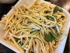 凉拌云丝-重元寺香积厨素斋馆
