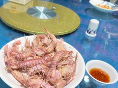 -锅老头海鲜铁锅炖