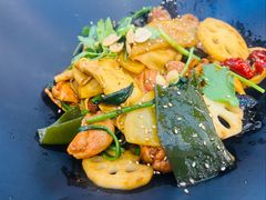-醉人椒麻辣香锅(王府井喜悦店)