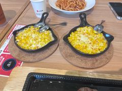 -必胜客(WOW昙华林店)
