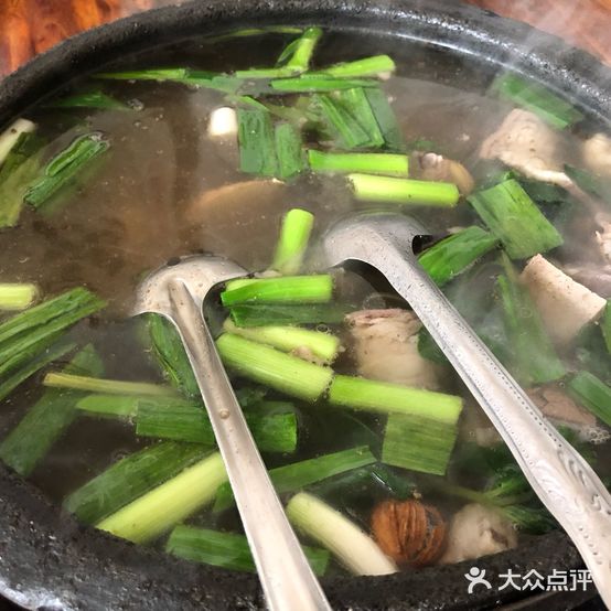 花江带皮牛肉馆