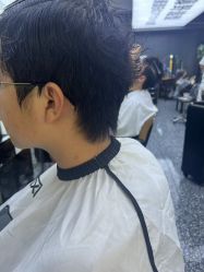 -藤野造型专业烫染接发