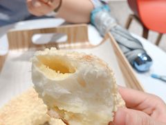 -奈雪的茶(湖滨银泰in77C区PRO店)