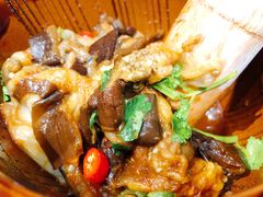 -老滇山寨•云南特色菜•地方菜•民族风情歌舞表演(金碧店)