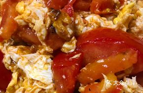 Tomato and Egg Dry-Drawn Noodles