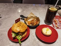 -必胜客(威高广场店)